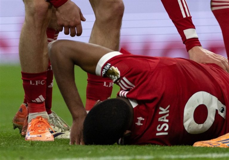 ستارهای که نیامده خاموش شد؛ روایت تلخ الکساندر ایساک در آنفیلد