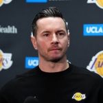 سرمربی لیکرز: واقعاً افتضاح بودیم/ تمرین‌های سختی در راه است!