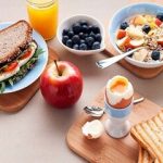 صبحانه محبوبی که فشار خون را بالا می‌برد