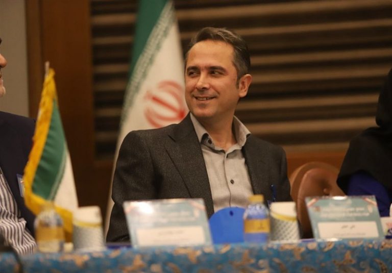 عضو هیئت رئیسه فدراسیون فوتبال: تیمداری باشگاهها در رشتههای دیگر منع قانونی ندارد
