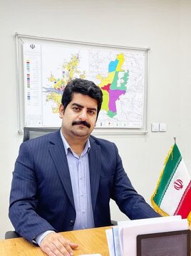 علی اسدی شهردار شاندرمن:
یکی از مشکلات عمده شهرداری شاندرمن، کمبود قیر برای آسفالت معابر شهری است