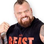 غول دنیای قدرت چگونه پول پارو میکند؟