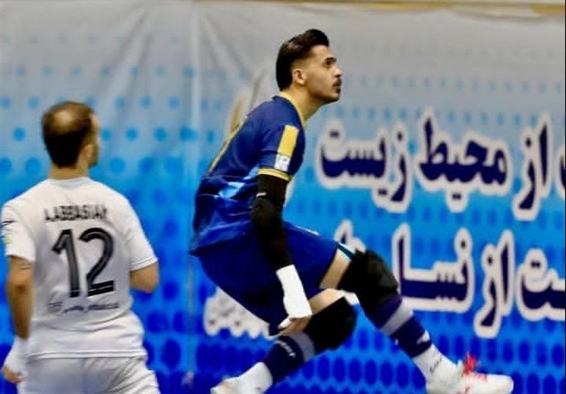 لیگ برتر هندبال| استقلال بازی بزرگ هفته را برد، مس کرمان صدرنشین شد