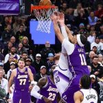 لیگ NBA| پیروزی صدرنشینان/ لیکرز از سد یوتا گذشت