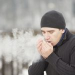 نگذارید هوای سرد وارد ریه‌هایتان شود/ علت تنگی نفس در هوای سرد چیست؟/ چگونه ریه‌ها را در برابر سرما مقاوم کنیم؟