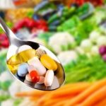 هشدار درباره مصرف خودسرانه این داروها؛ از مسمومیت کبدی تا آسیب کلیه