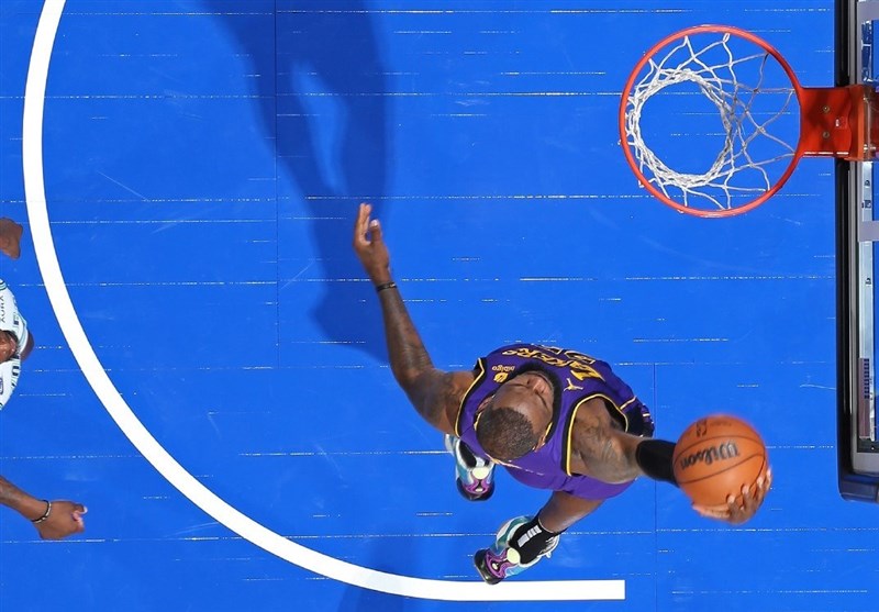 وقتی بسکتبال روی عرشه ناو جنگی رفت! + عکس