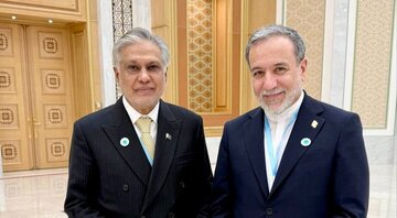 پیام اسحاقدار درباره دیدار با عراقچی/ عکس