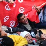 چگونه امید دموکراسی در جهان عرب رنگ باخت / تونس: جرقه ناکام بهار عربی / بهار دروغین: پایان امیدهای انقلابی تونس؟