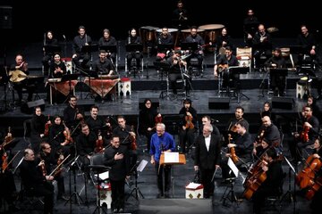 کمانچهای که وطن را صدا زد/ درخشش فرجپوری در سومین کنسرت پاییزه ارکستر ملی