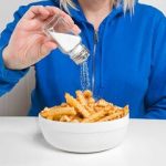 یک اشتباه تغذیه‌ای که پوست را پیر می‌کند