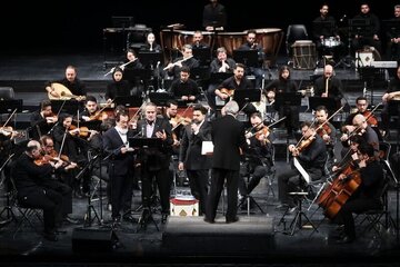 آثار خاطرهانگیز موسیقی ایرانی روایت شد/ بازگشت خواننده اسبق ارکستر ملی+ فیلم