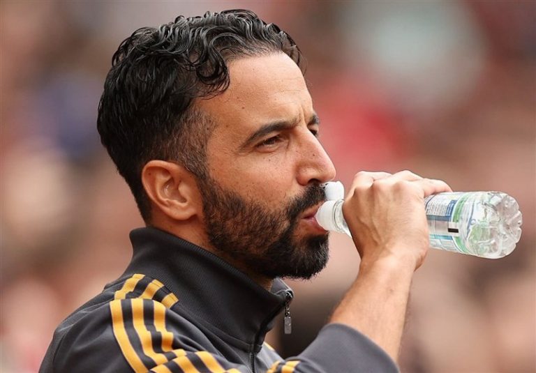 آموریم از منچستریونایتد اخراج شد/ فلچر؛ جانشین موقت