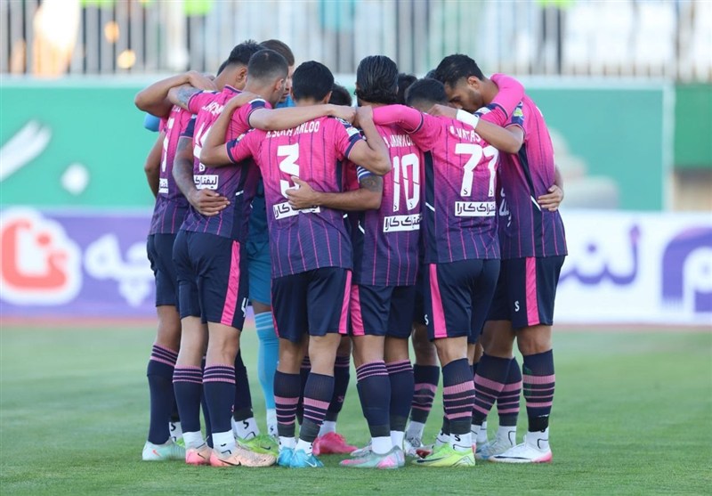 بازیکنان جدید در نزدیکی آلومینیوم/ ۲ بازی تیم حسینی با ذوبآهن