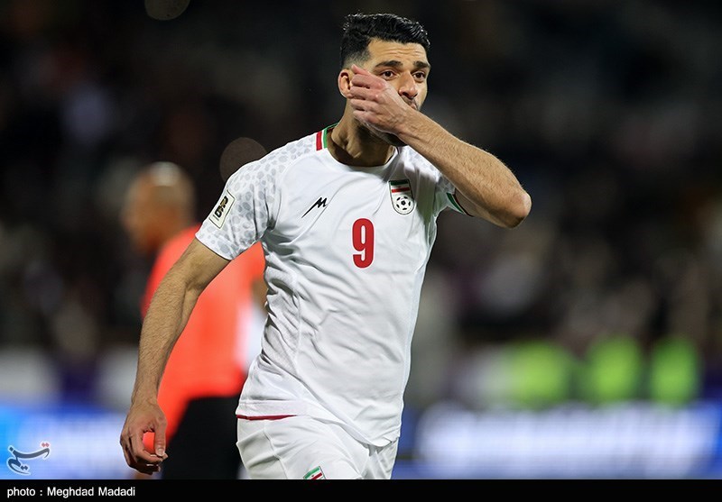 طارمی: همه باید در کنار تیم امید باشیم