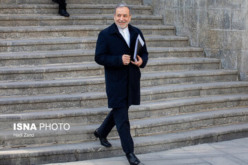 عراقچی: در روزهای اخیر تماسی با ویتکاف نداشتهایم و ایران تقاضایی برای مذاکره نداشته است