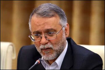 «مجلس»؛ ماشین تولید مجازات یا رأس امور؟ نقد اظهارات عضو شورای انقلاب فرهنگی درباره مصوبه صوت و تصویر فراگیر