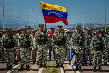 وزیر دفاع ونزوئلا: کشورمان به مقاومت ادامه میدهد