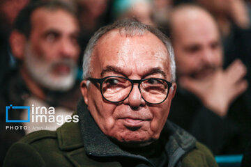 پیشنهاد مسعود فروتن؛ «تلهتئاتر» به بخشهای جشنواره تئاتر فجر اضافه شود