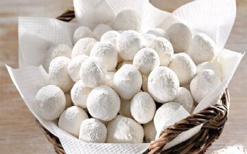 کشک خشک، منبع متراکم کلسیم/ اما چرا باید در مصرف آن محتاط بود؟/ اسنکهای کشکی چطور؟