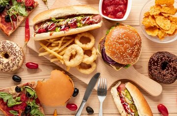 این غذاهای خوشمزه باعث چاقی میشوند