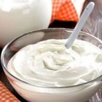 بهترین زمان خوردن ماست برای سلامت روده