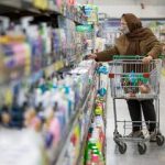 جزییات واریز مرحله جدید کالابرگ الکترونیکی اعلام شد/ کدام گروه از امروز میتوانند با کالابرگ جدید خرید کنند؟