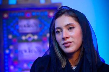 رز شریفی: برای نقش دختر افغان، با لباس محلی میان مهاجران رفتم/ روایت بازیگر فیلماولی فجر از «زندهشور»