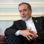 عراقچی افغانستان و پاکستان را به گفتگو و خویشتنداری دعوت کرد