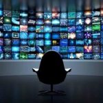 فعالان رسانهای نمیپذیرند که صداوسیما به صرف وابستگی به حاکمیت، برایشان تعیین تکلیف کند/ زمانه نظارتهای عمودی و آمرانه گذشته است