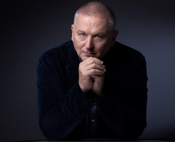 مخفیانه شعر میگفتم تا اینکه لو رفتم