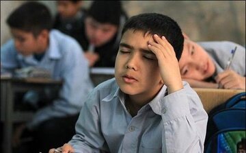 هشدار درباره پیامدهای روانی حوادث اخیر در جامعه / توصیه انجمن علمی روانپزشکان ایران/ دکتر شریعت: حال بسیاری از افراد، مساعد نیست