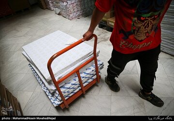 چرا کاغذ از تب و تاب نمیافتد؟