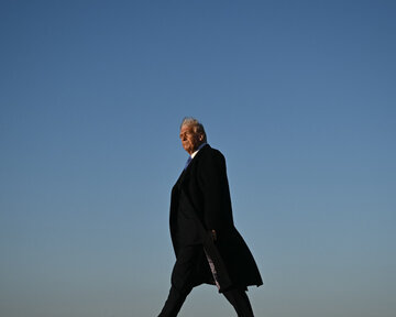 چگونه «اول آمریکا» ممکن است به «آمریکای تنها» تبدیل شود / دشمنان آمریکا از رفتار ترامپ رضایت دارند