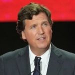 کارلسون: کشاندن آمریکا به تقابل با ایران، خیانت به منافع ملی است