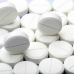کمبود کدئین ناشی از محدودیت در تامین خشخاش است نه تحریم