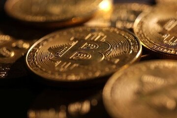 آخرین وضعیت بازار رمزارزها در جهان/ بیتکوین به کف قیمت رسیده یا سقوط بزرگتر در راه است؟
