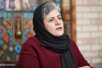 آیا طب سنتی میتواند بیماریهای مهلک مثل ایدز را درمان کند؟/ پاسخ یک پزشک و متخصص طب سنتی