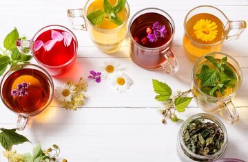 اگر بیقرارید، دلشوره دارید و خوابتان نمیرود، این دمنوشها را بخورید/ ۵ دمنوش مفید برای کاهش بیقراری