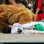 با شیرِ تعزیه چه کردیم که اسباب مضحکه شد؟!