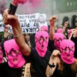 بحران تازه در بینال ونیز؛ ۱۰۰ هنرمند خواستار حذف نام خود از رقابت شدند