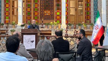 تقدیم نمایشگاهی به ماکان نصیری/ بیش از ۲۲۰ اتود حسن روحالامین به نمایش درآمد