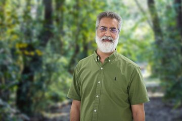 تهیهکننده «کلینیک رویا» مدعی شد: موضوعات شبکه نمایش خانگی گاهی تخریبکننده کیان خانواده است/ مخاطبان تلویزیون وسیع هستند!