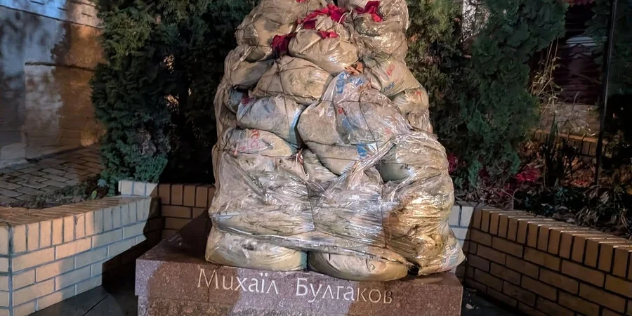 داستان تلخ مجسمه بولگاکف