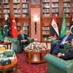 در پی حمله آمریکا به ایران؛ قاهره نشست چهارجانبه میان وزرای خارجه پاکستان، ترکیه و عربستان برگزار میکند
