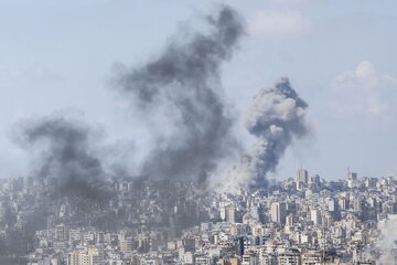 فوری / رسانههای اسرائیلی: آمریکا مجوز بمباران بیروت را به نتانیاهو داد / اسرائیل پایتخت لبنان را شدیدا بمباران میکند
