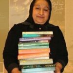 کابوس منتقدان، رویای تودهها/ نگاهی به زندگی ملکه تیراژ، پنهان در پس گونیهای نامه