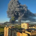 آتش‌ گرفتن انبار نفتی مسکو در حمله پهپادی/ عکس