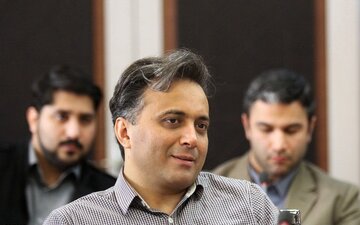 افشاگری مجید اخشابی از پشتپرده فروش تیتراژهای تلویزیونی: وقتی تیتراژ فروخته میشود، موسیقی وصله ناجور سریال خواهد شد!