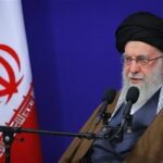 بازخوانی بیانات رهبر شهید درباره تقویت ارزش پول ملی و اصلاح نظام ارزی کشور/ اگر بخواهیم کارها پیش برود، باید «انسجام» به معنای واقعی کلمه اتفاق بیفتد